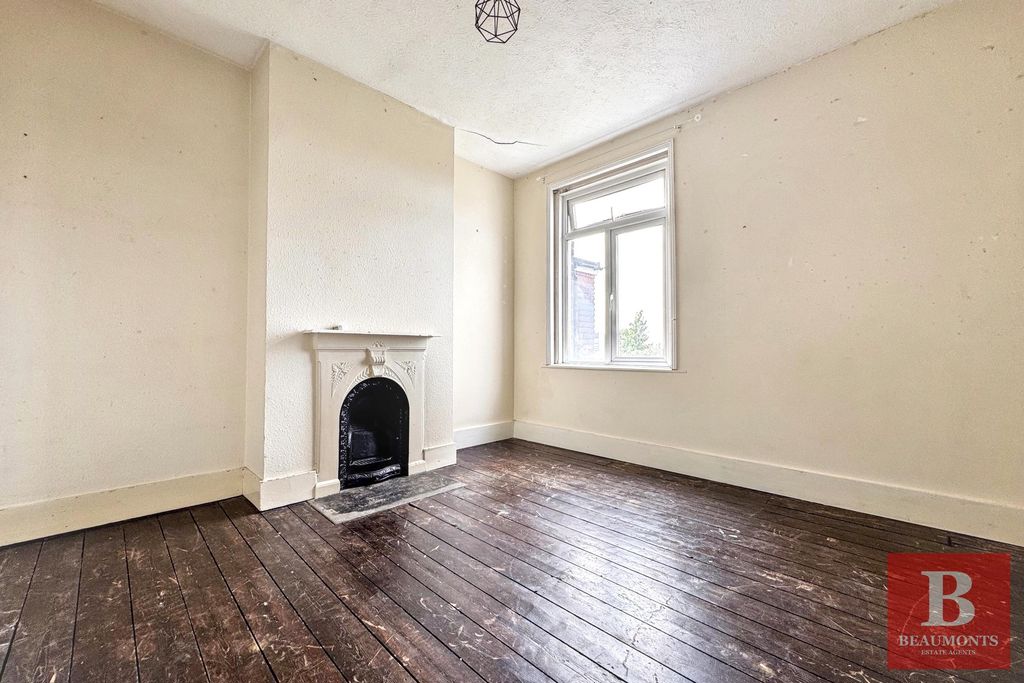 Sandgate Road